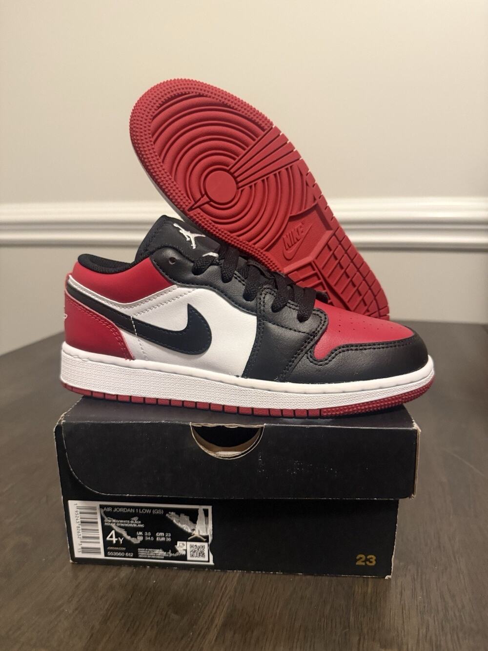 Jordan 1 Low Bred Toe Size 4y New